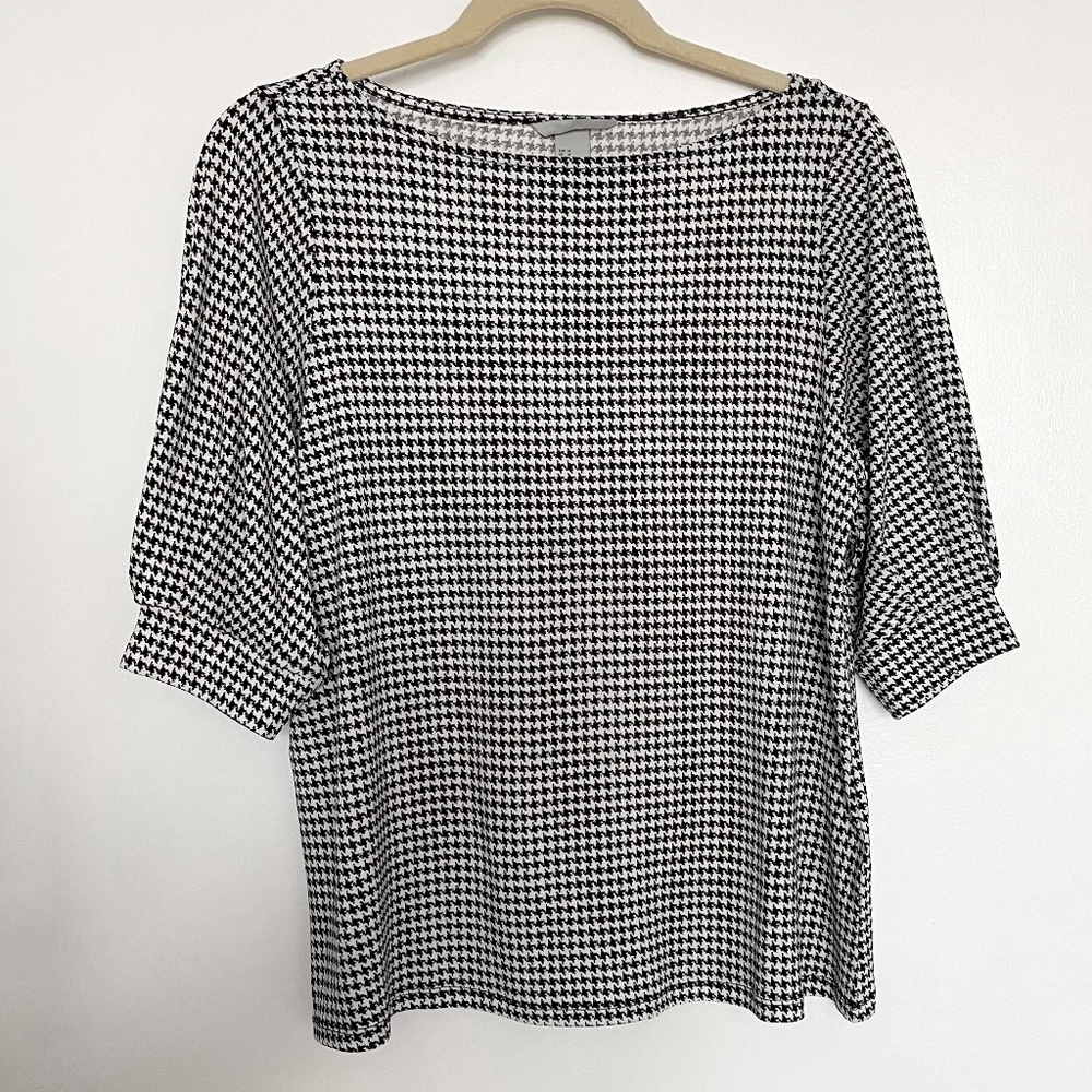 H&M Black/White Houndstooth Pattern Puffy Short Sleeve Blouse Top Size M